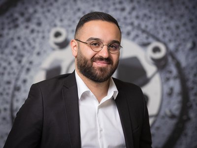Hussein, Abdullah Hussein, Abdullah
