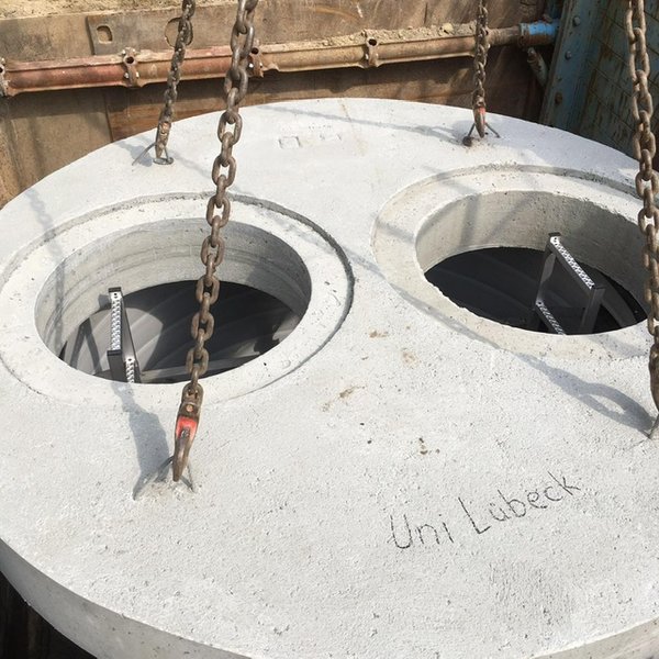 Jung Pumpen cover plate for pump shaft